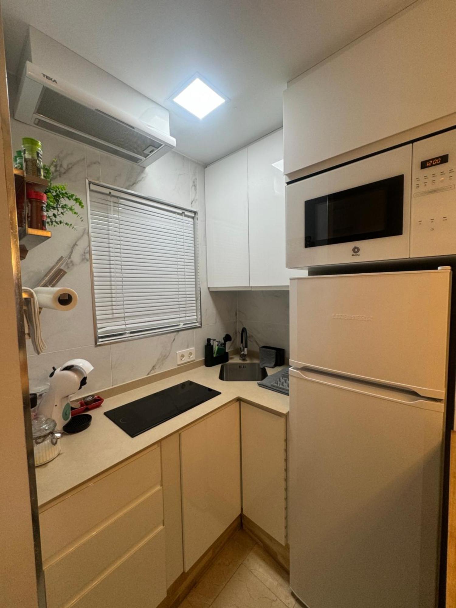 Blue Marin Benidorm Apartment Ngoại thất bức ảnh